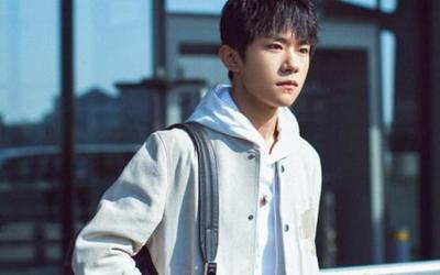 暖心守护 揭秘《大冰小将》中易烊千玺对受伤董子麟的无声关怀